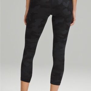 NWT Lululemon Athletica Align High-Rise Crop 23” Size 10